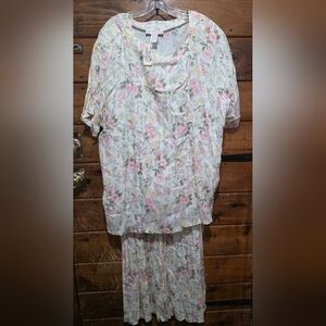 Vintage Venezia Floral Short Sleeve Top and Skirt Set